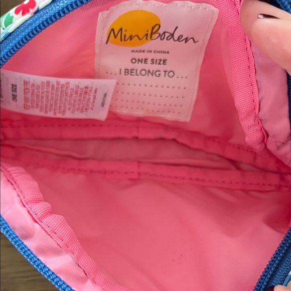 Mini Boden Floral Heart Kids Belt Bag - Red and Blue - Picture 2 of 4